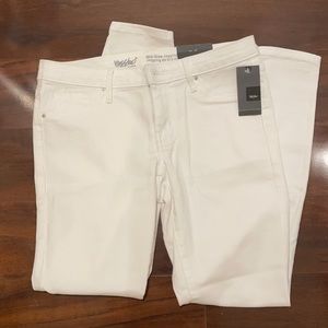 Mid-rise White Jegging - size 4